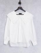 Pieces Shirt With Exaggerated Prarie Collar In White