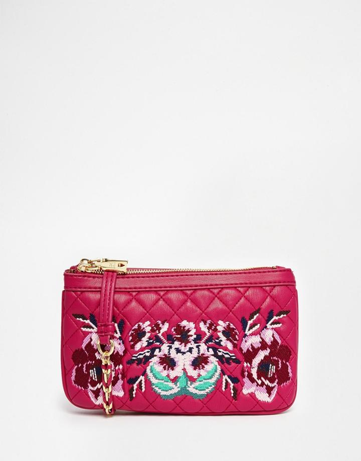 Love Moschino Quilted Clutch Bag With Embroidery - Fuschia