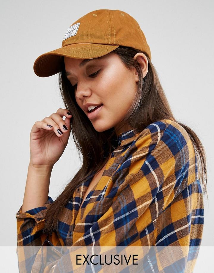 Herschel Exclusive Cap In Caramel - Tan