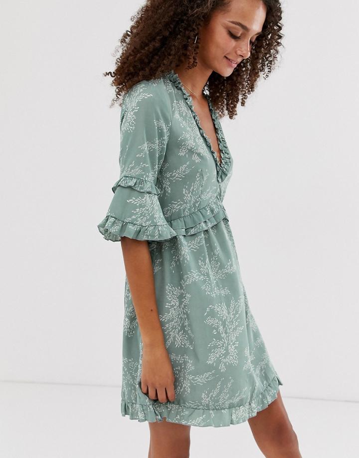 Parisian Ruffle Detail Smock Dress In Mini Fern Print-green