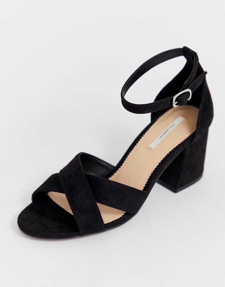 Pull & Bear Block Heel Sandal Cross Front In Black - Black