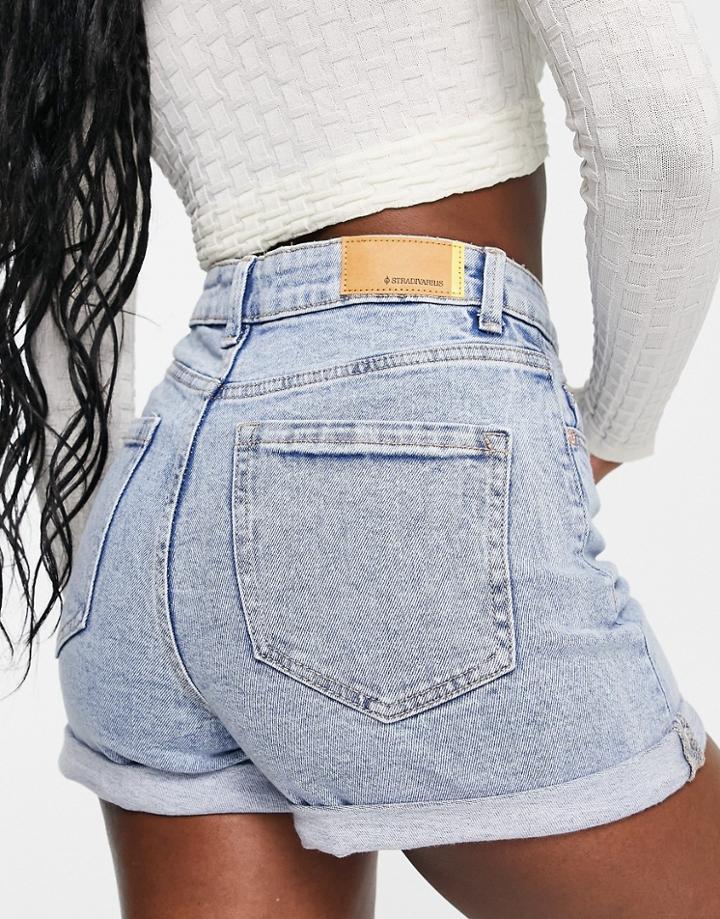 Stradivarius Slim Mom Denim Short In Light Wash Blue