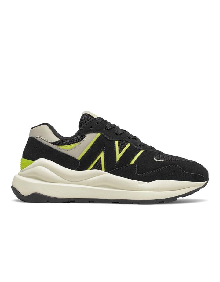 New Balance 57/40 Suede Sneakers In Black And Pink