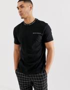 Bershka T-shirt With Slogan Print On Chest And Neck In Black - Black