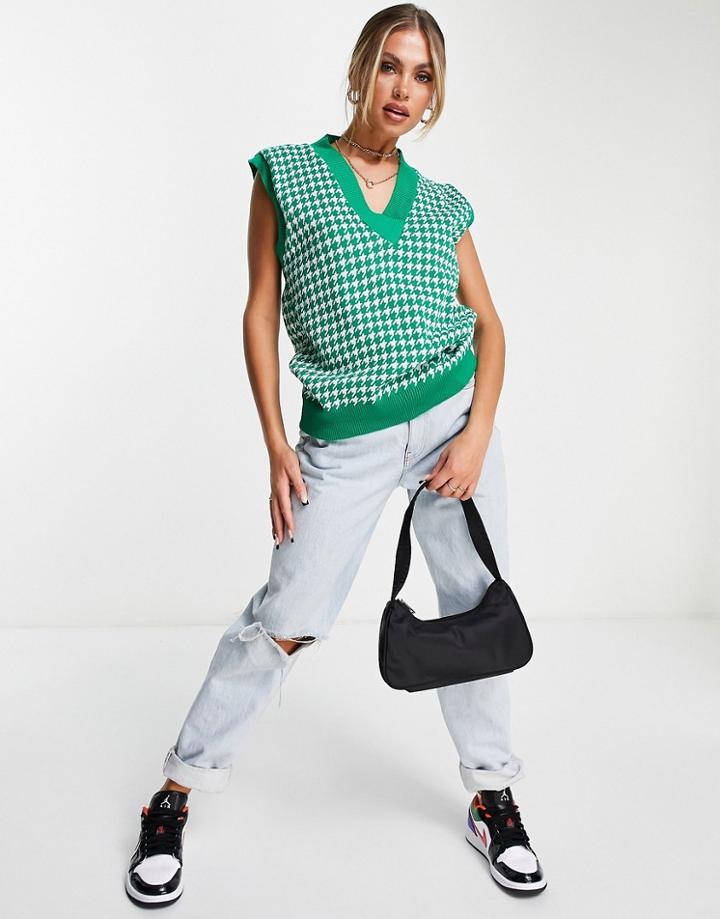 Naanaa Knitted Dogtooth Vest In Green