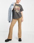 Only High Waisted Flared Pants In Brown Wavy Print
