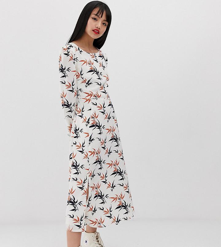Glamorous Petite Midi Tea Dress In Palm Print-cream