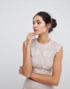 Hope & Ivy Open Back Embroidery Applique Top - Cream
