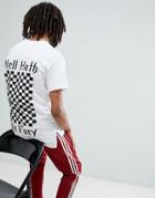 Mennace T-shirt In White With Checkerboard Print - White