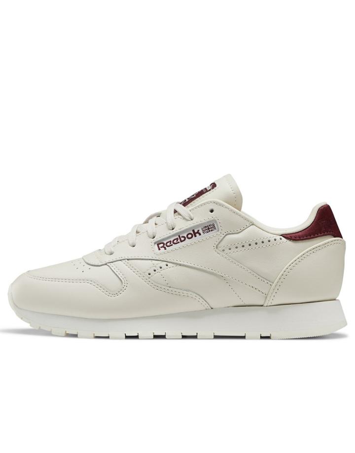 Reebok Classic Leather Sneakers In Beige-neutral