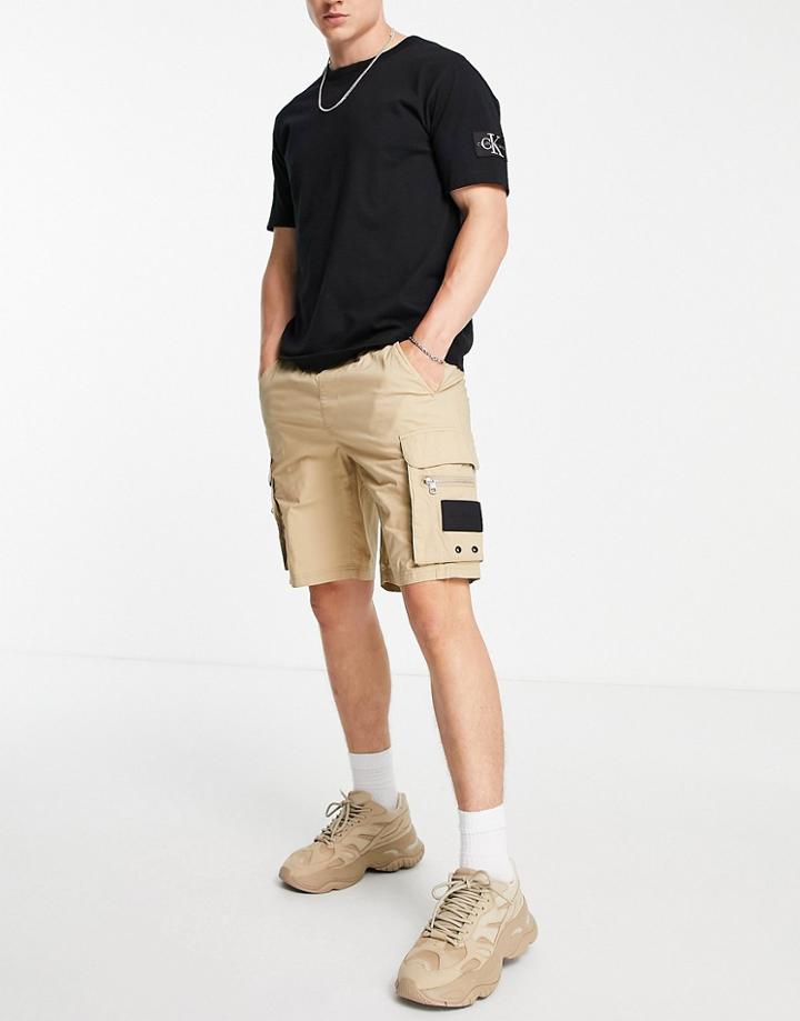 Calvin Klein Jeans Cargo Shorts In Stone-neutral