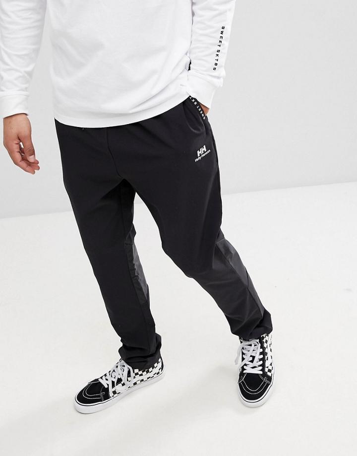 Sweet Sktbs X Helly Hansen Joggers In Black - Black
