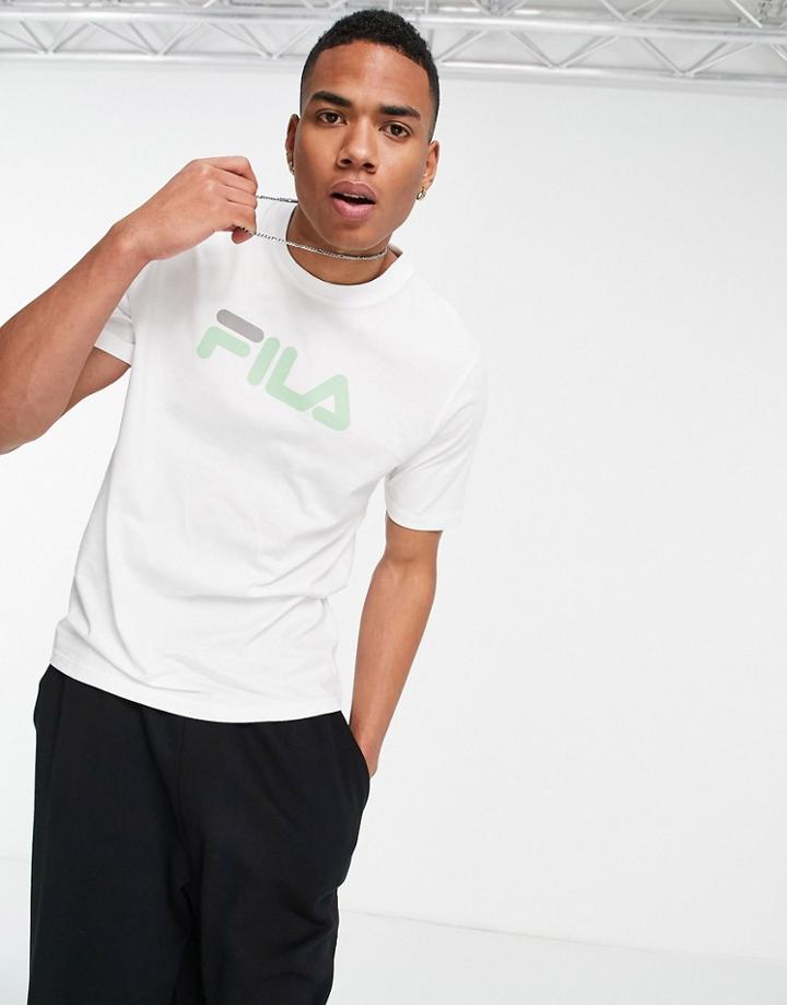 Fila Eagle Large Chest Logo T-shirt In White