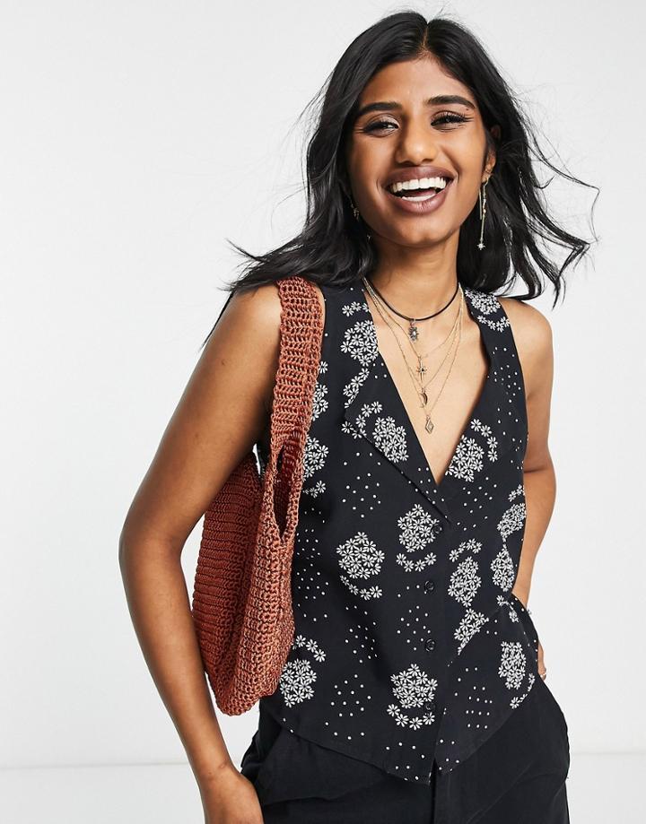 Topshop Collar Sleeveless Shirt In Black