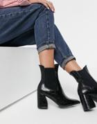 New Look Curved Heel High Ankle Chelsea Boots In Black