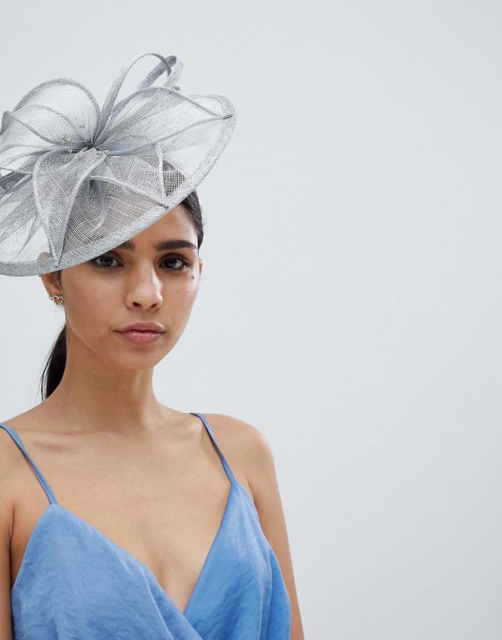 Elegance Fascinator Hat With Pearl Detail - Silver