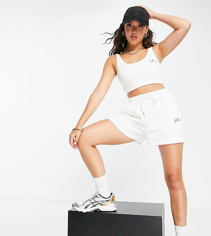 Sixth June Fluffy Touch Relaxed Shorts - Part Of A Set-white