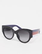 Aj Morgan Round Sunglasses With Stripe Detail In Black