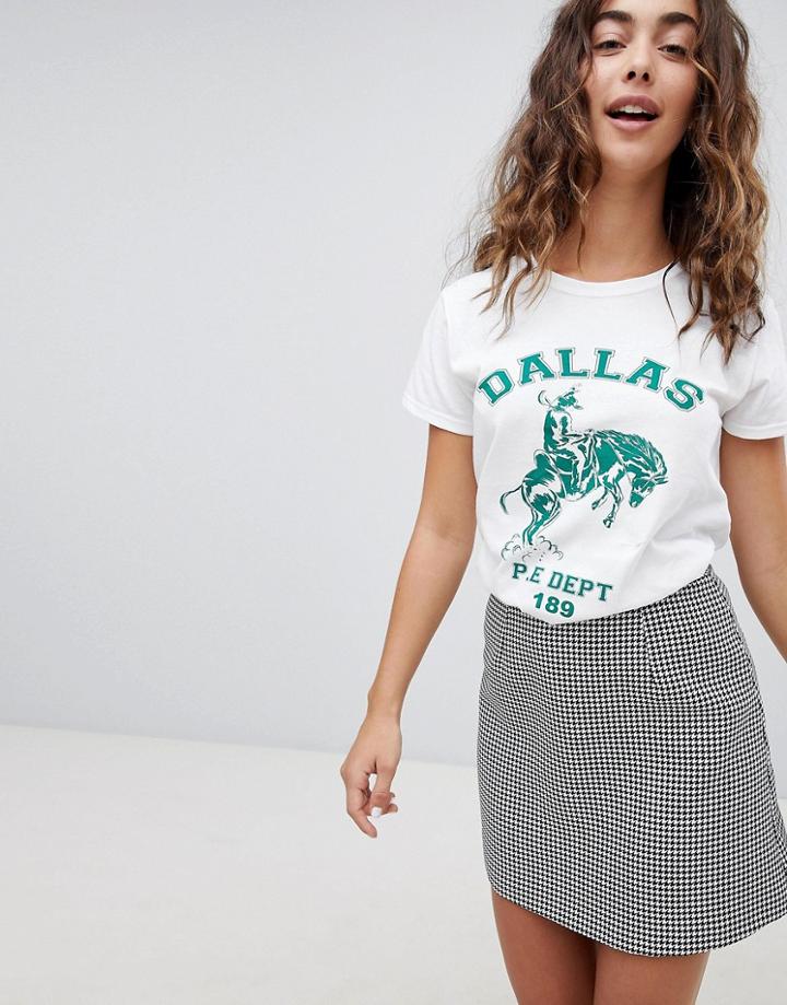 Daisy Street Relaxed T-shirt With Vintage Dallas Graphic - White