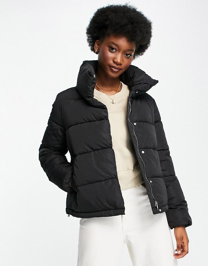 Stradivarius Padded Puffer Jacket In Black
