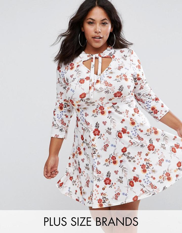 Club L Plus Tie Front Printed Tea Dress With 3/4 Length Sleeve - Multi