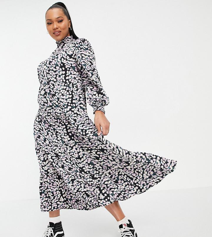 Simply Be Tiered A Line High Neck Maxi Dress In Lilac Daisy Print-multi