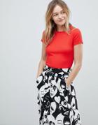 Monki Scoop Neck T-shirt - Red