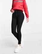 Guess Shape Up Skinny Jean In Black