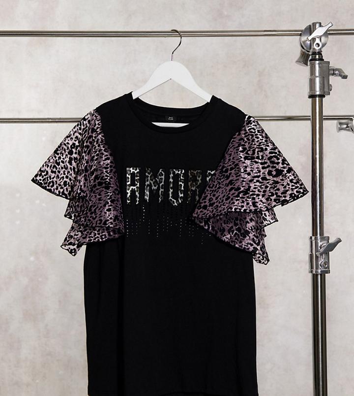 River Island Plus Amore Slogan T-shirt With Leopard Sleeves In Black