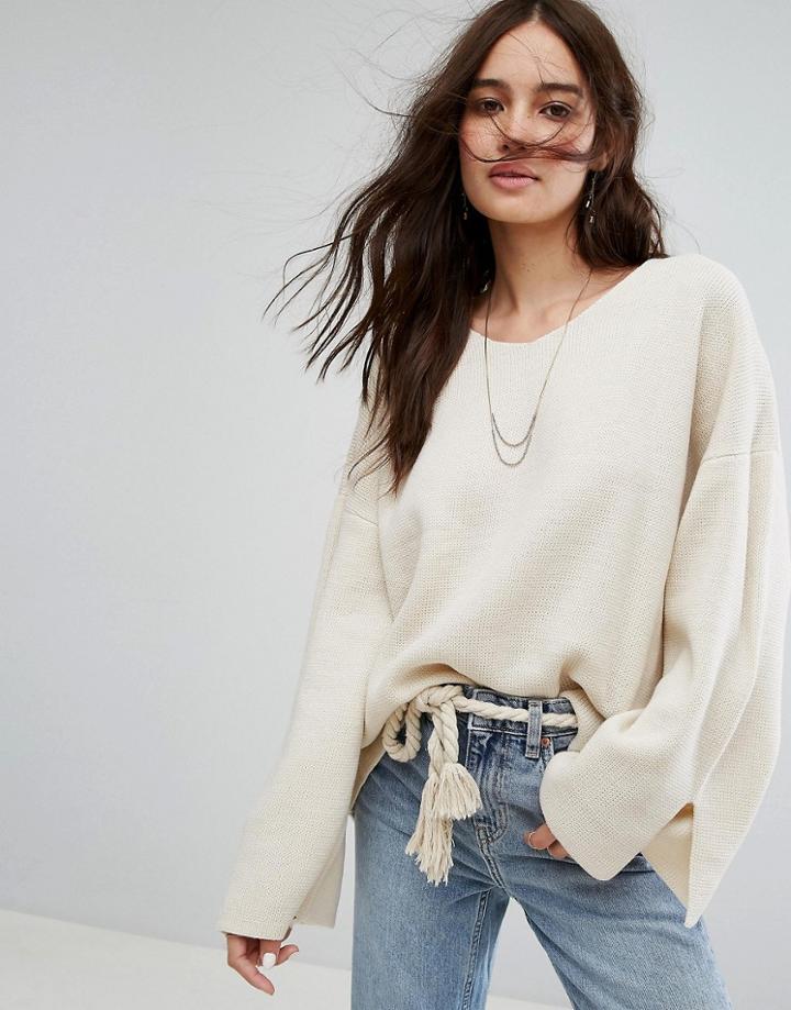Moon River Basic V Neck Sweater - White