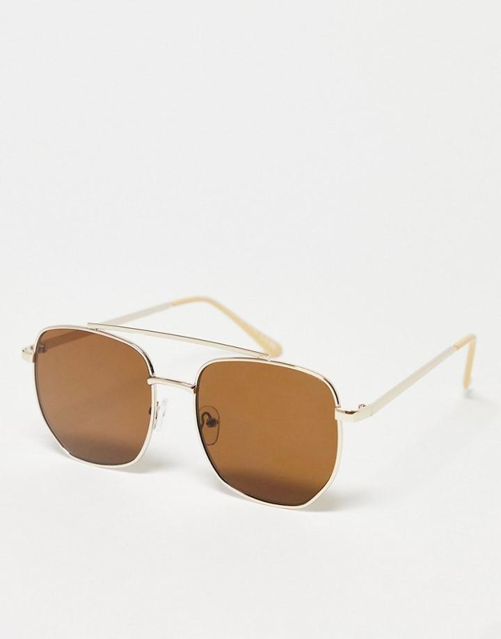 Svnx 70's Square Aviator Sunglasses In Black And Gold