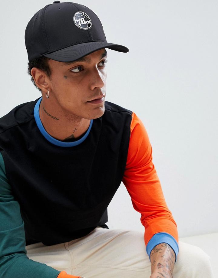 Mitchell & Ness Baseball Cap With Chequerboard Strap 76'ers Exclusive To Asos - Black