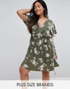 New Look Plus Floral Wrap Dress - Green
