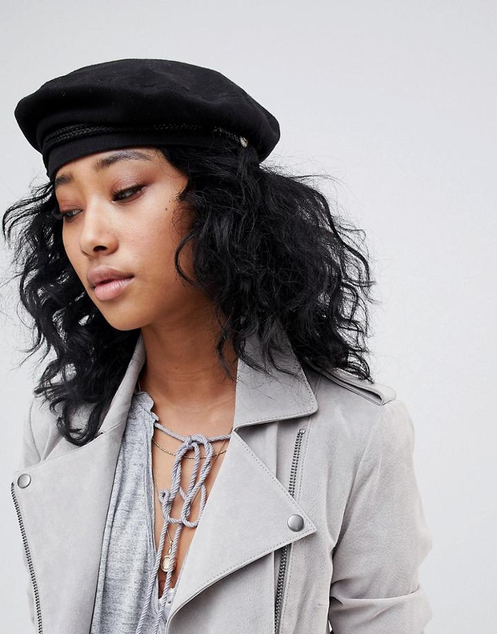 Brixton Structured Beret With Outside Rope Detail - Black
