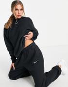 Nike Mini Swoosh Plush High Rise Sweatpants In Black