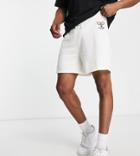 Vai21 Polo Tennis Shorts In Cream - Part Of A Set-white
