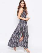 Closet Maxi Dress With Side Splits In Scratchy Lines Print - Multi