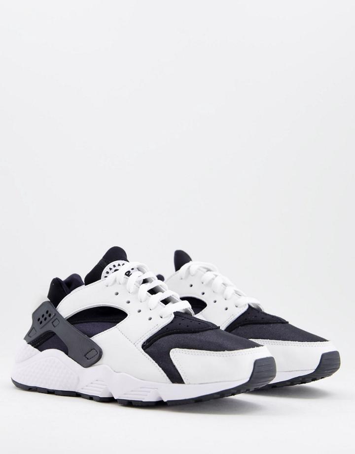 Nike Air Huarache Sneakers In Black And White