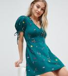 Missguided Petite Floral Placement Tea Dress - Green