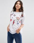 Asos T-shirt In Oversize Fit With Badge Print - White