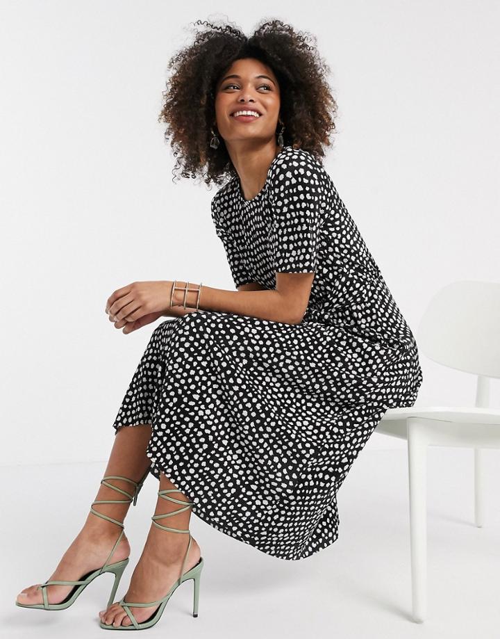 Asos Design Plisse Midi Dress With Tie Waist In Black And White Spot-multi