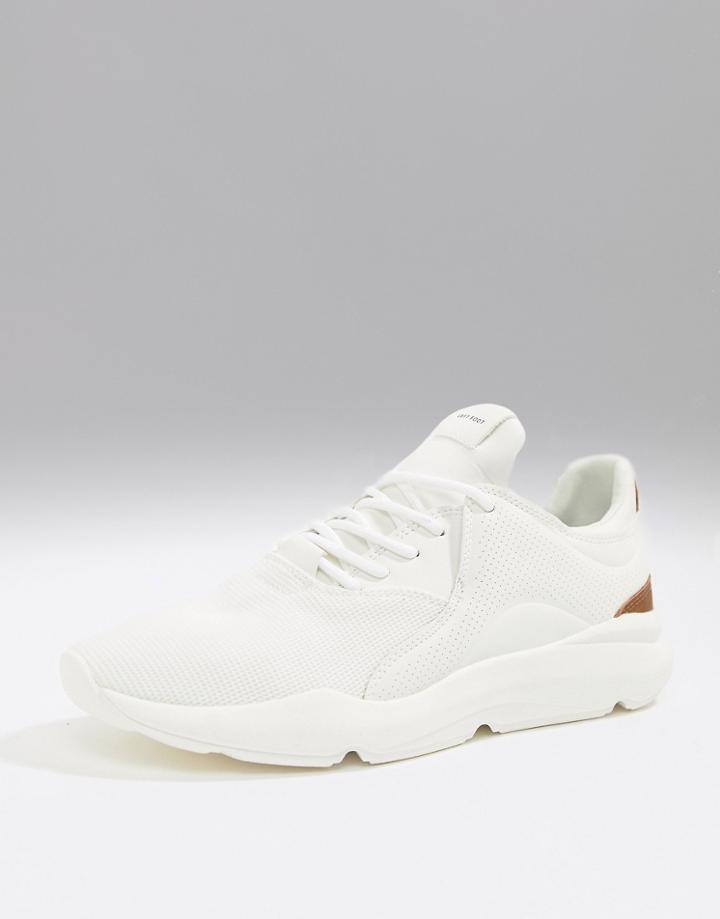 Bershka Chunky Sole Sneaker In White With Brown Detailing - White