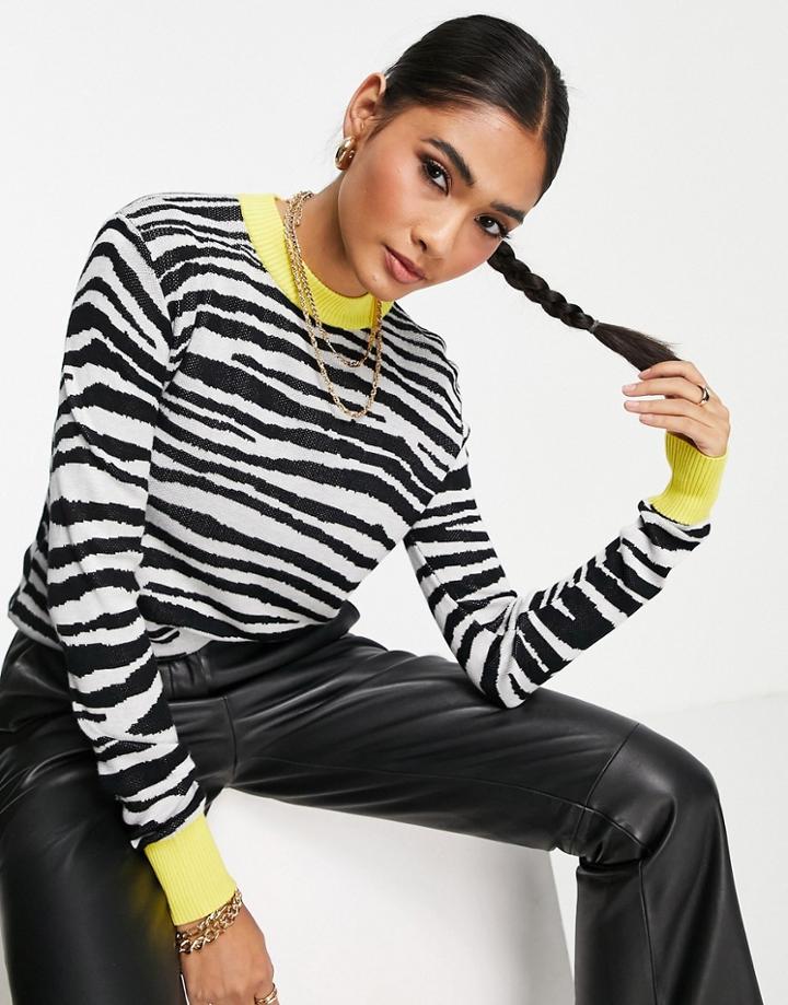 Gianni Feraud Crew Neck Zebra Print Sweater In Black And White-multi