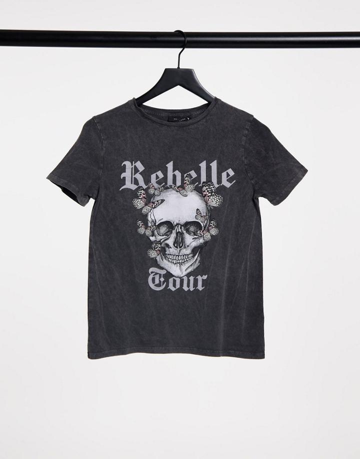 New Look Grunge Skull Boyfriend T-shirt In Acid Washed Black-grey