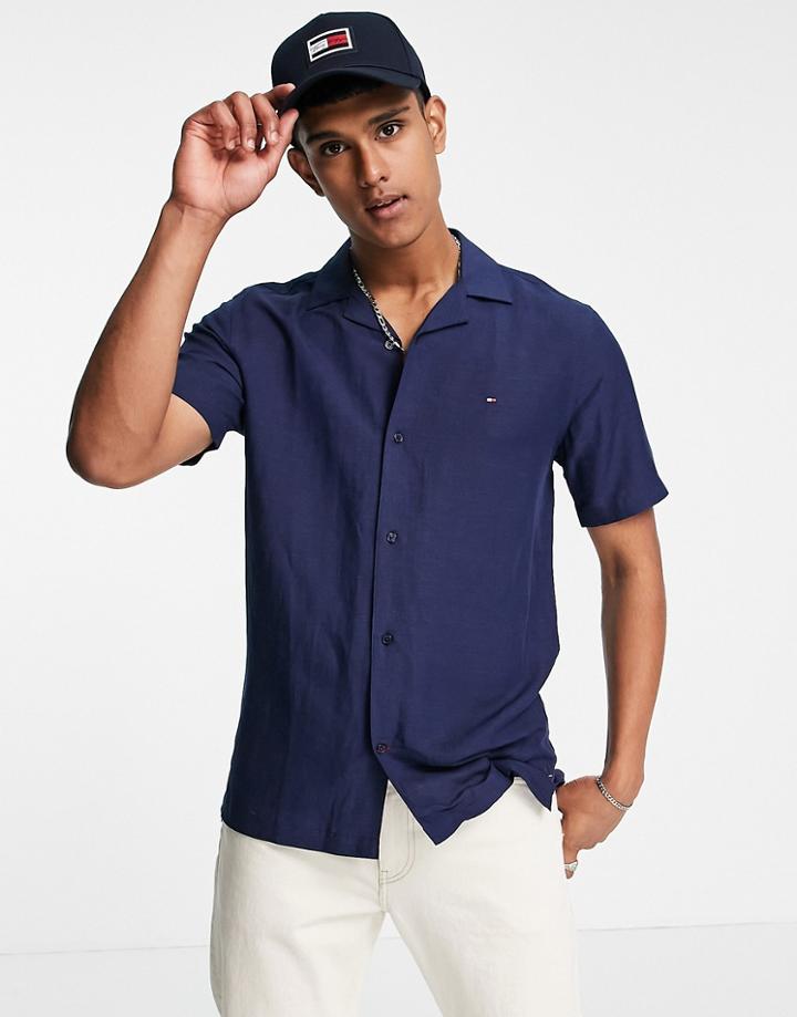 Tommy Hilfiger Icon Logo Short Sleeve Linen Viscose Revere Collar Shirt In Carbon Navy