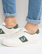 Fred Perry Logo Sneakers - White