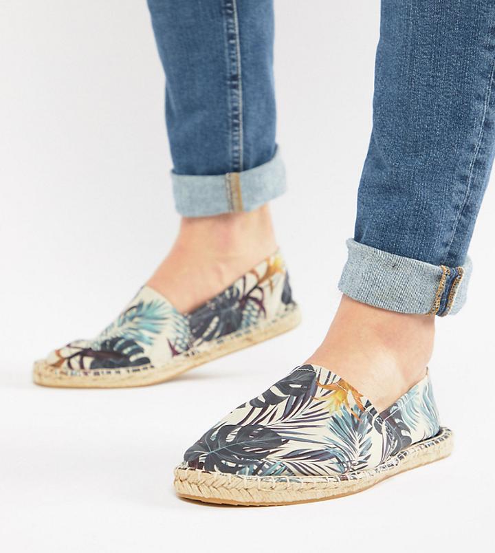 Asos Design Wide Fit Espadrilles In Green Hawaiian Print - Stone