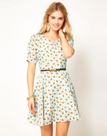 Jovonnista Printed Dress With Belt - Green