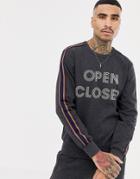 Antony Morato Sweatshirt In Gray With Open Closed Print