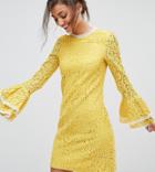 Little Mistress Tall All Over Contrast Shift Dress With Fluted Sleeve Detail - Yellow